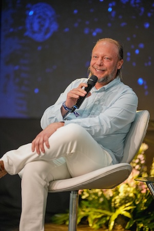 FABIAN LASZLO